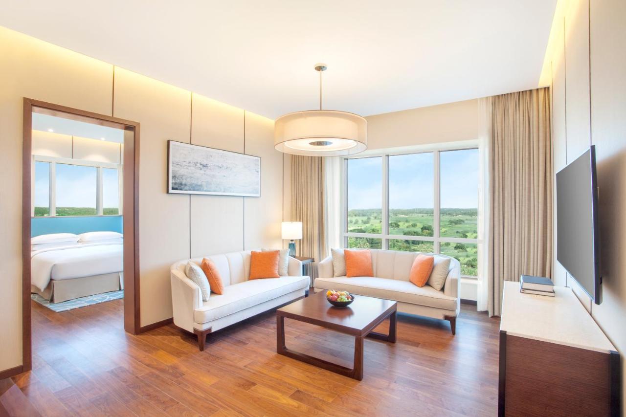 Hyatt Regency 5*